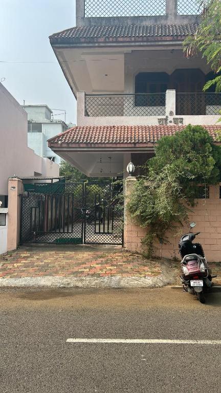 Chandrajyoti Villa 2 Garden Facing. ナーグプル エクステリア 写真